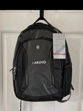 Victorinox Journey Flyer 16" Laptop Backpack Black Grey 611719 AKUVO Logo NEW